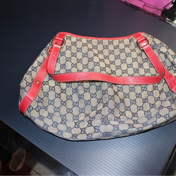 Gucci canvas tote with red leather and gold hardware - Picture 8 of 16